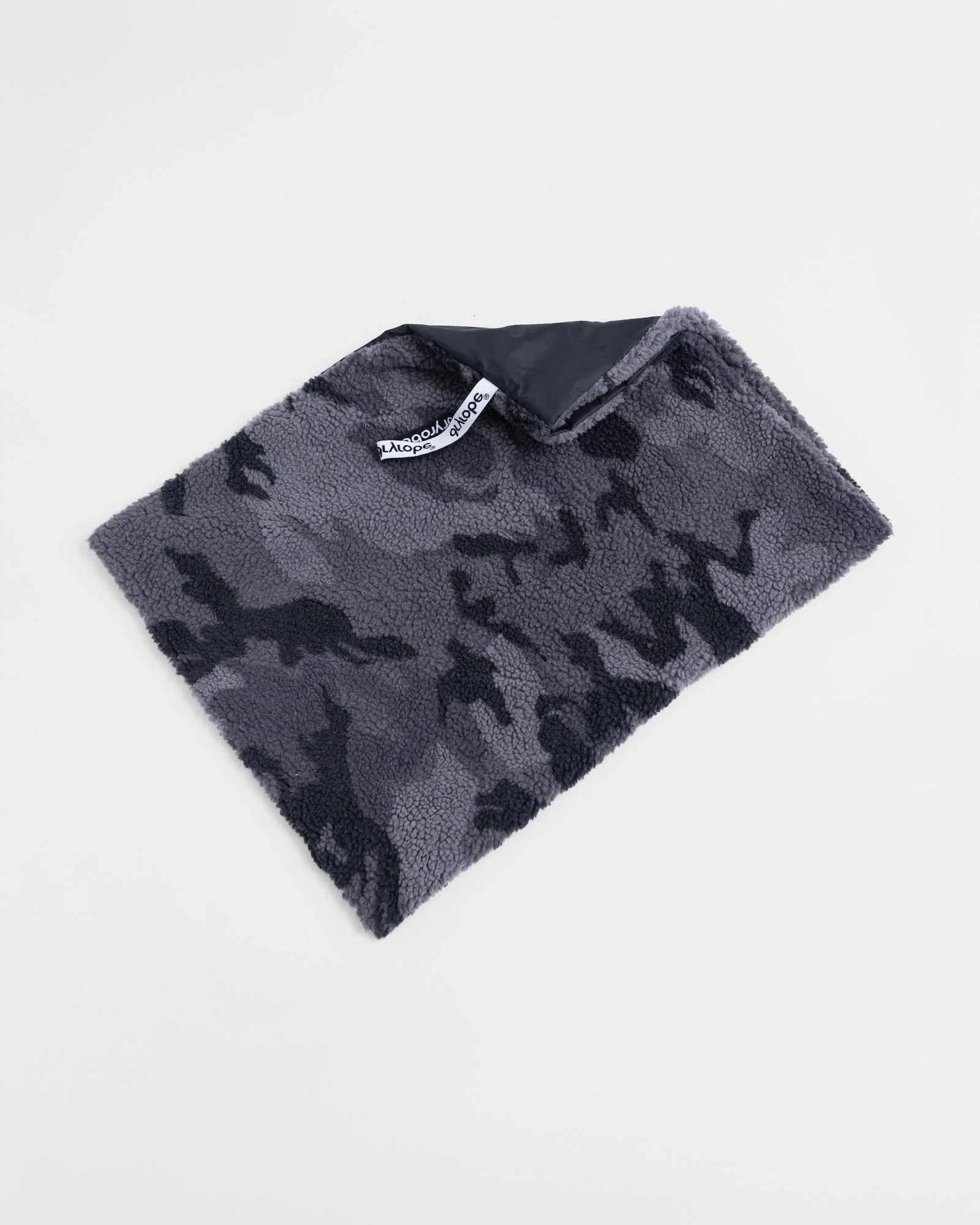 Black Camo Packable Travel Cushion Cover - Image 4