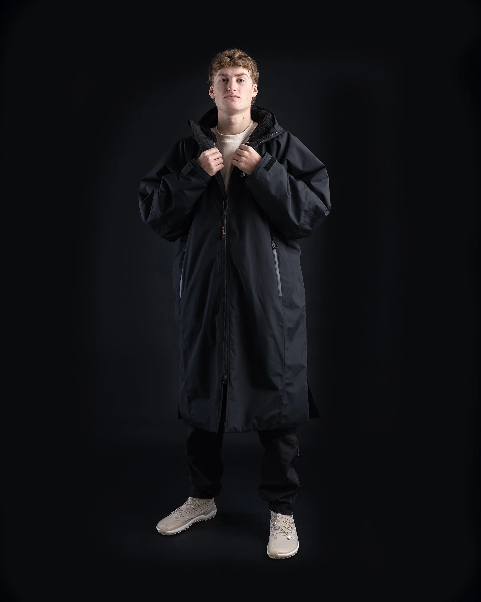 Black Dryrobe® Nexus
