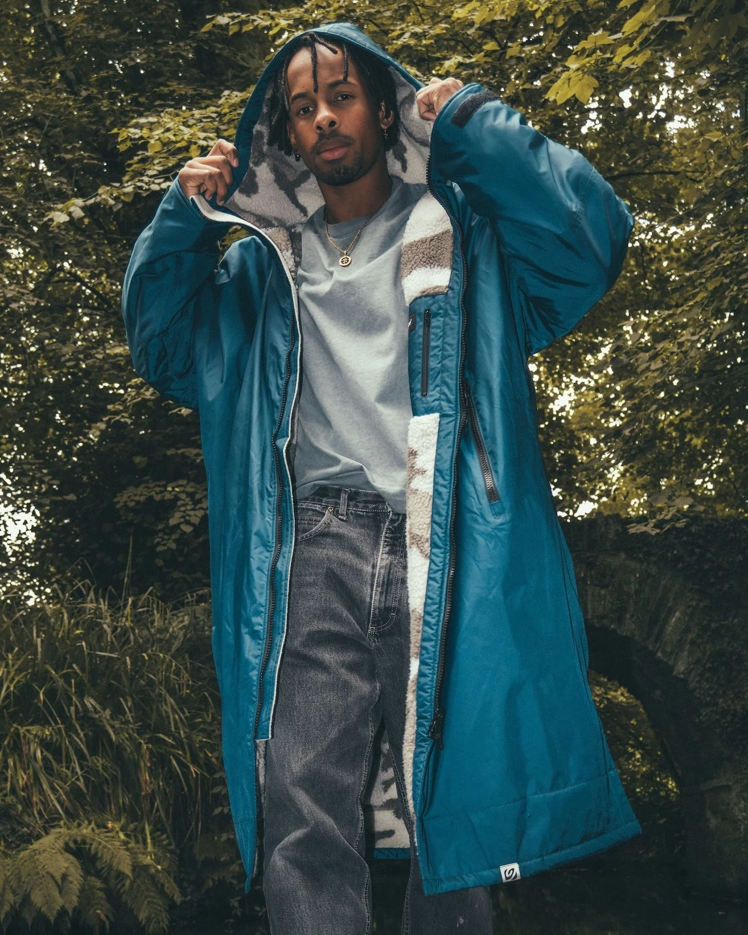 Deep Sea Blue Camo Advance Changing Robe - Image 6