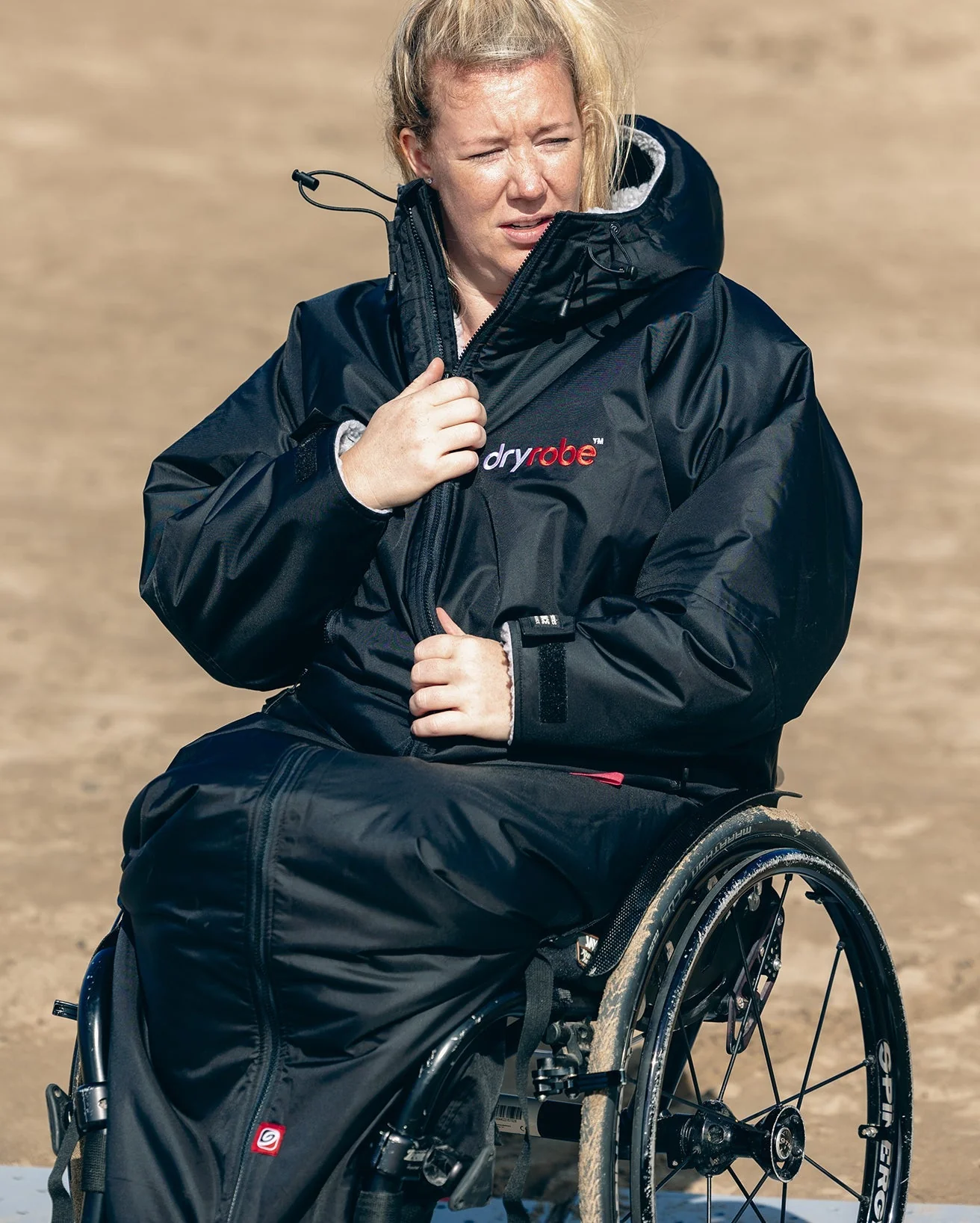 Black Grey Dryrobe Adapt - Image 11