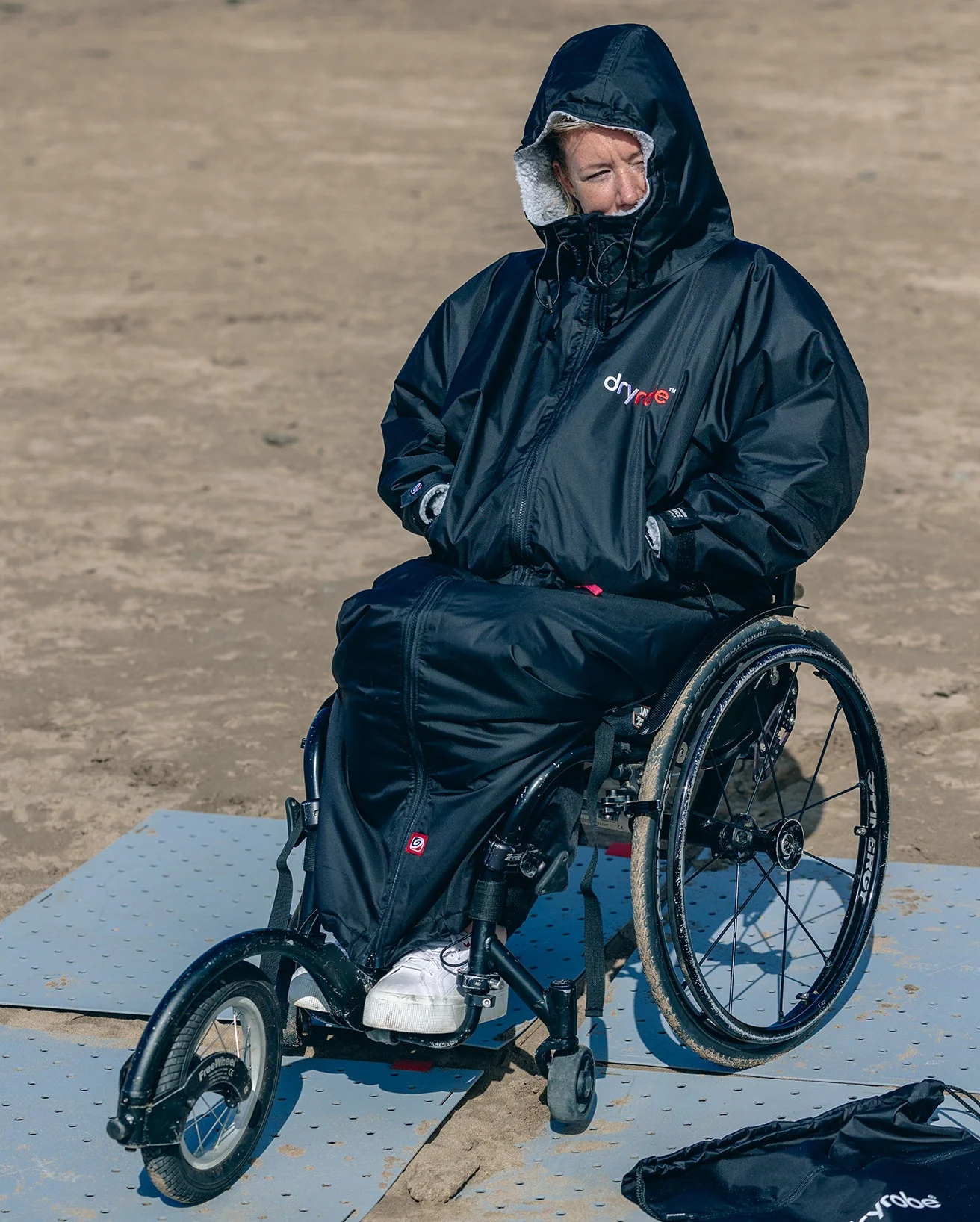 Black Grey Dryrobe Adapt - Image 8