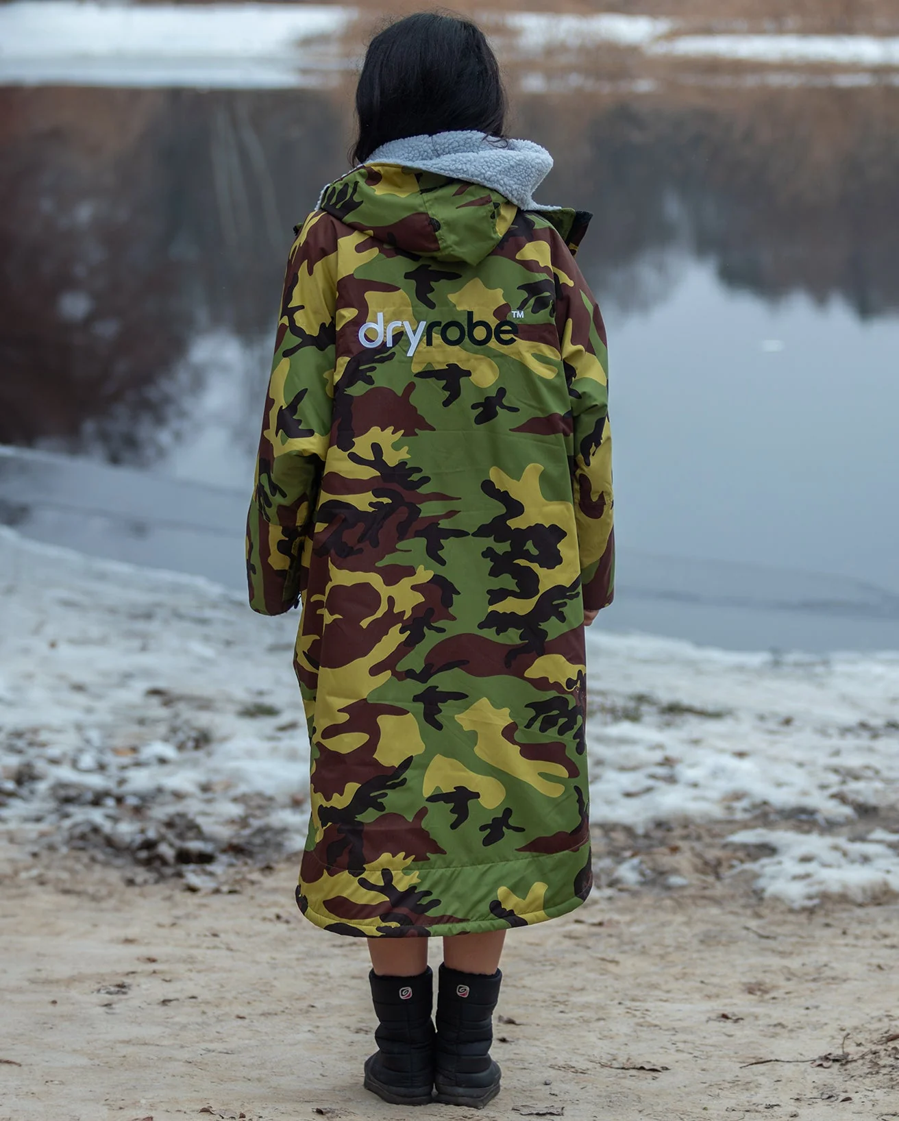 Camo Grey Advance Changing Robe - Image 13