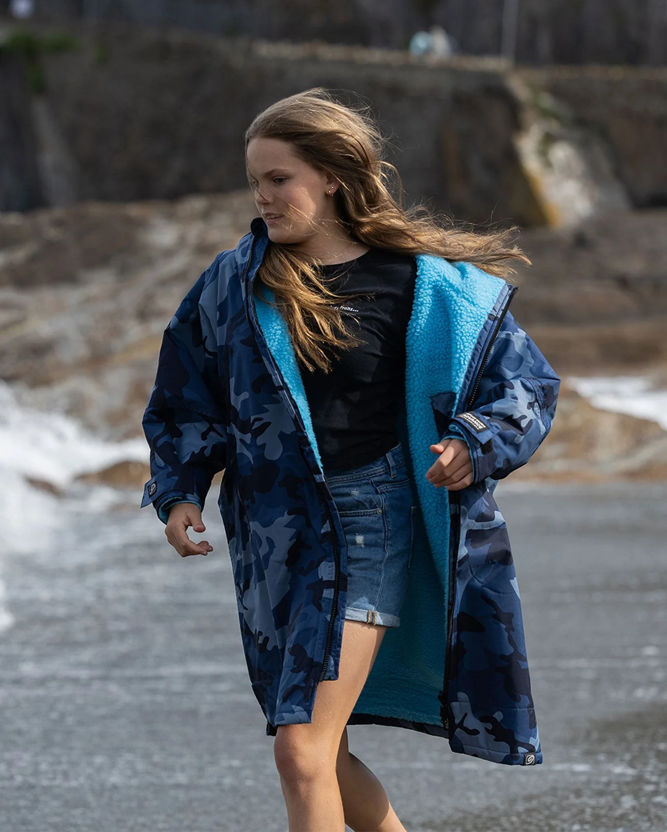 Blue Camo Blue Kids Advance Changing Robe - Image 5