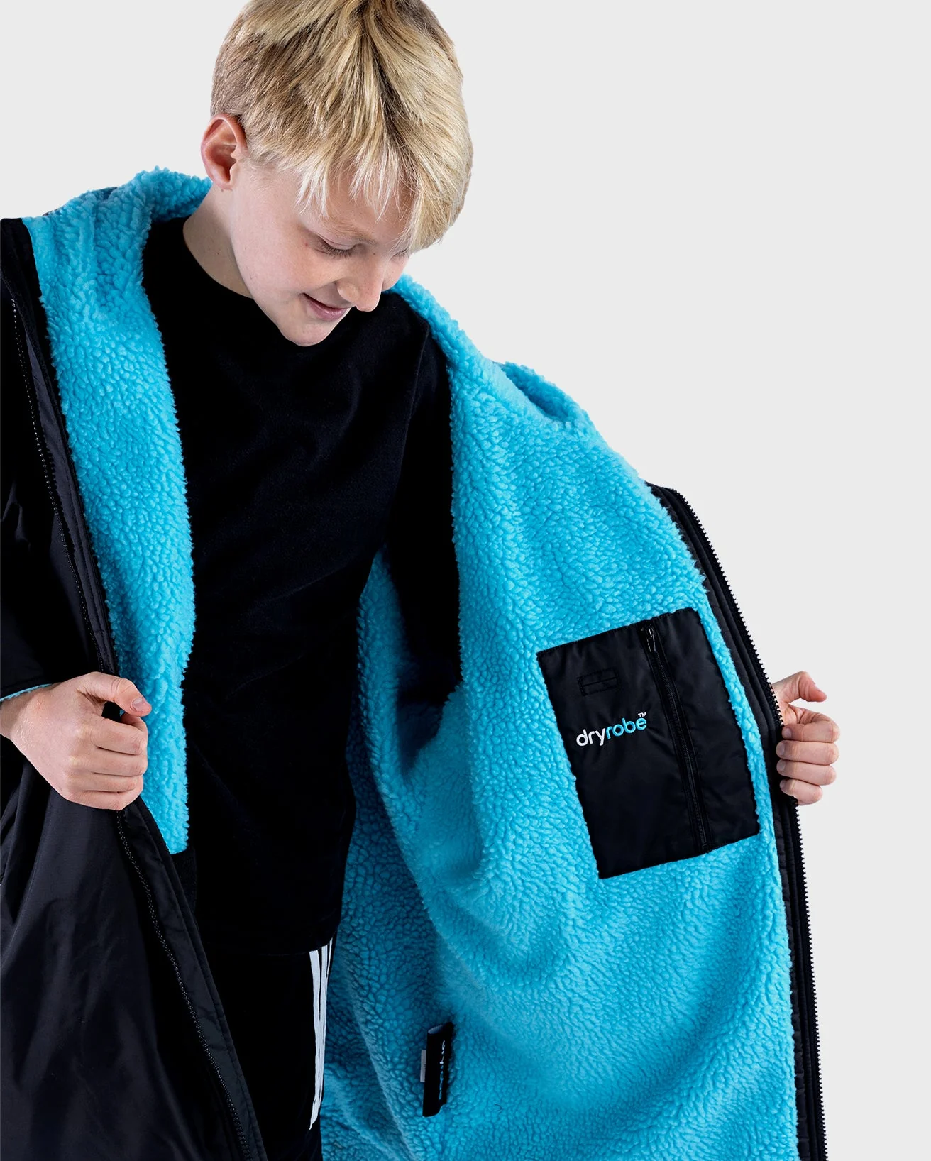 Black Blue Easy-Fit Kids Advance Changing Robe - Image 3