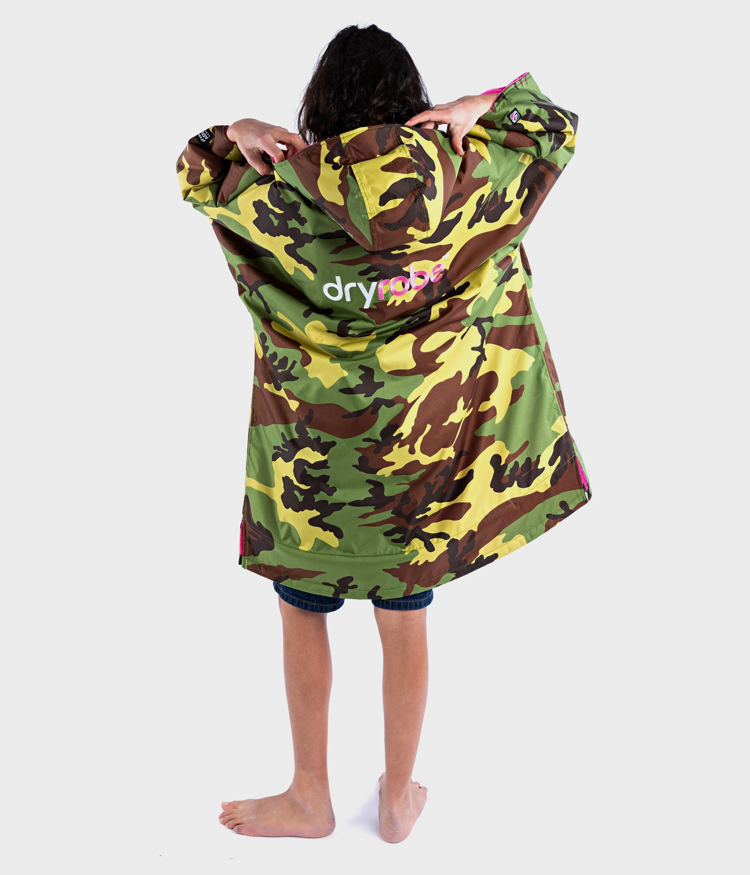 Camo Pink Easy-Fit Kids Advance Changing Robe - Image 4