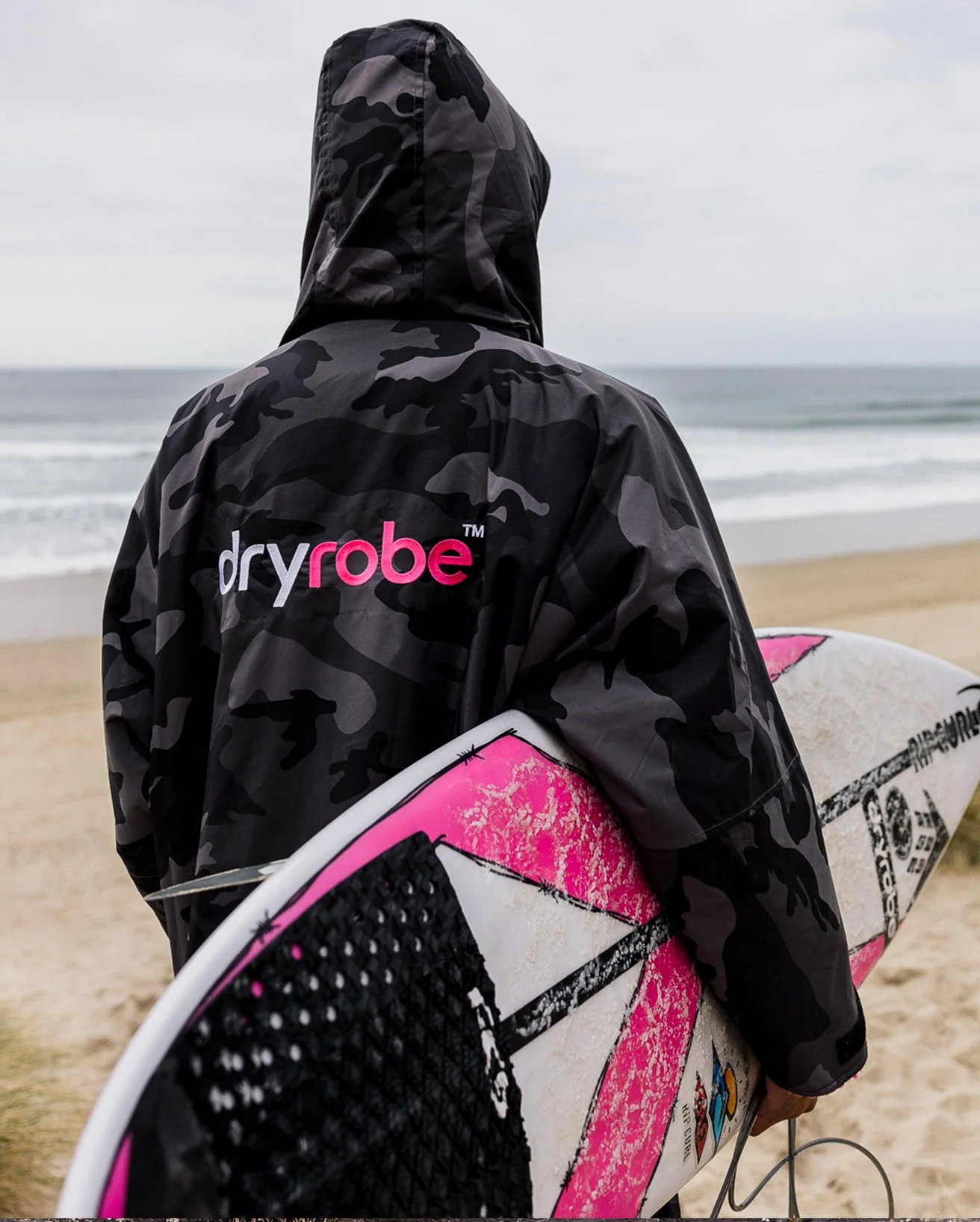 Black Camo Pink Advance Changing Robe - Image 11
