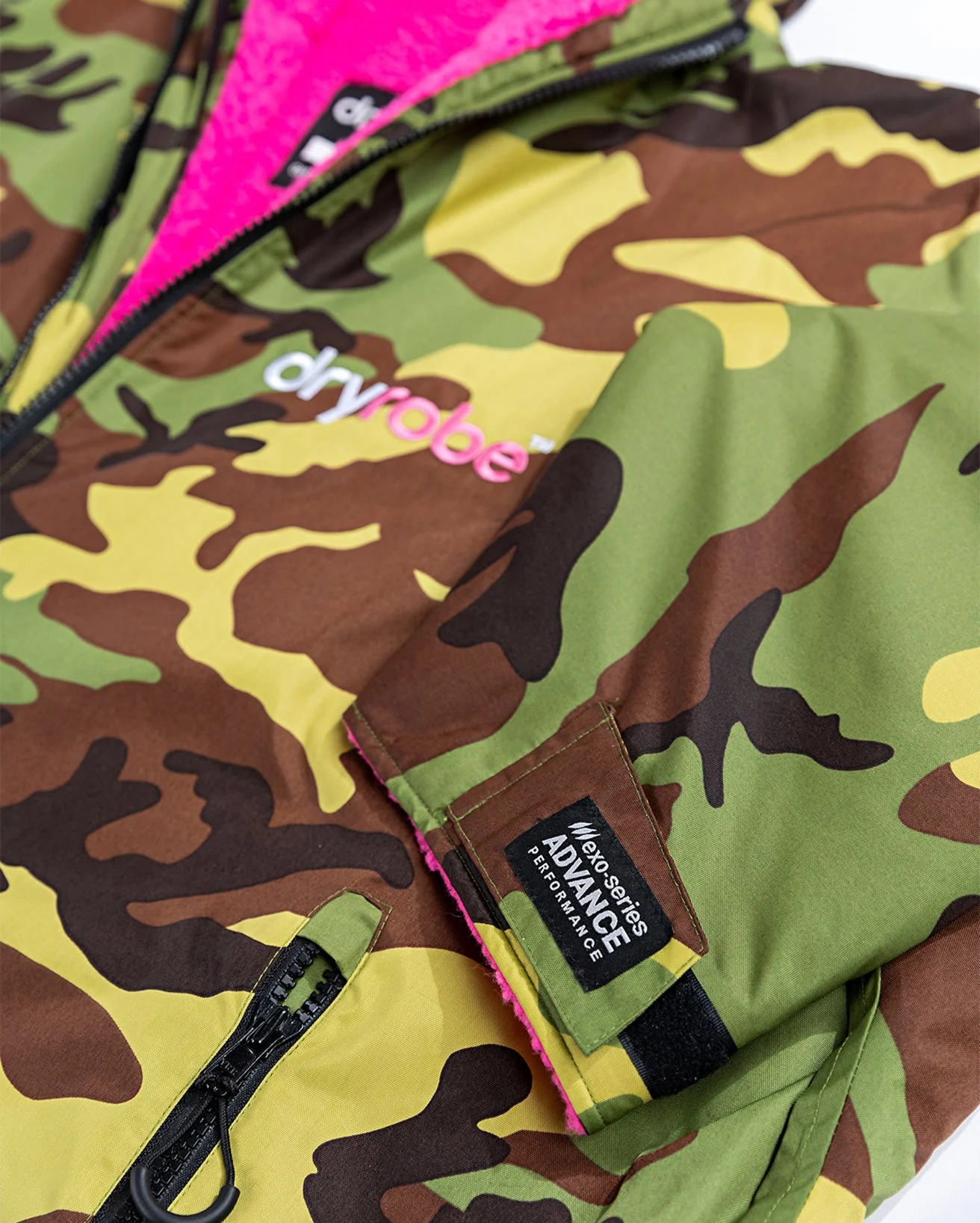 Camo Pink Advance Changing Robe - Image 8