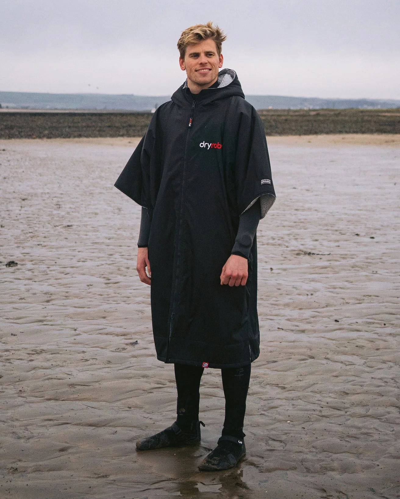 Black Grey Easy-Fit Advance Changing Robe - Image 7