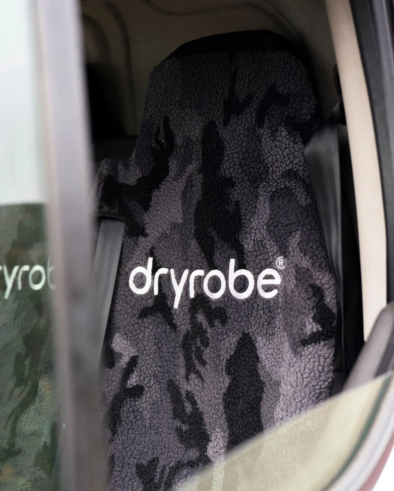 Camo Black Single Car Seat Cover - Image 4