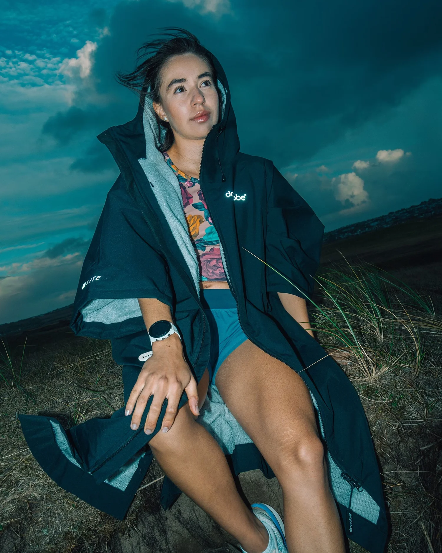 Black Tech-Lite Changing Robe - Image 7