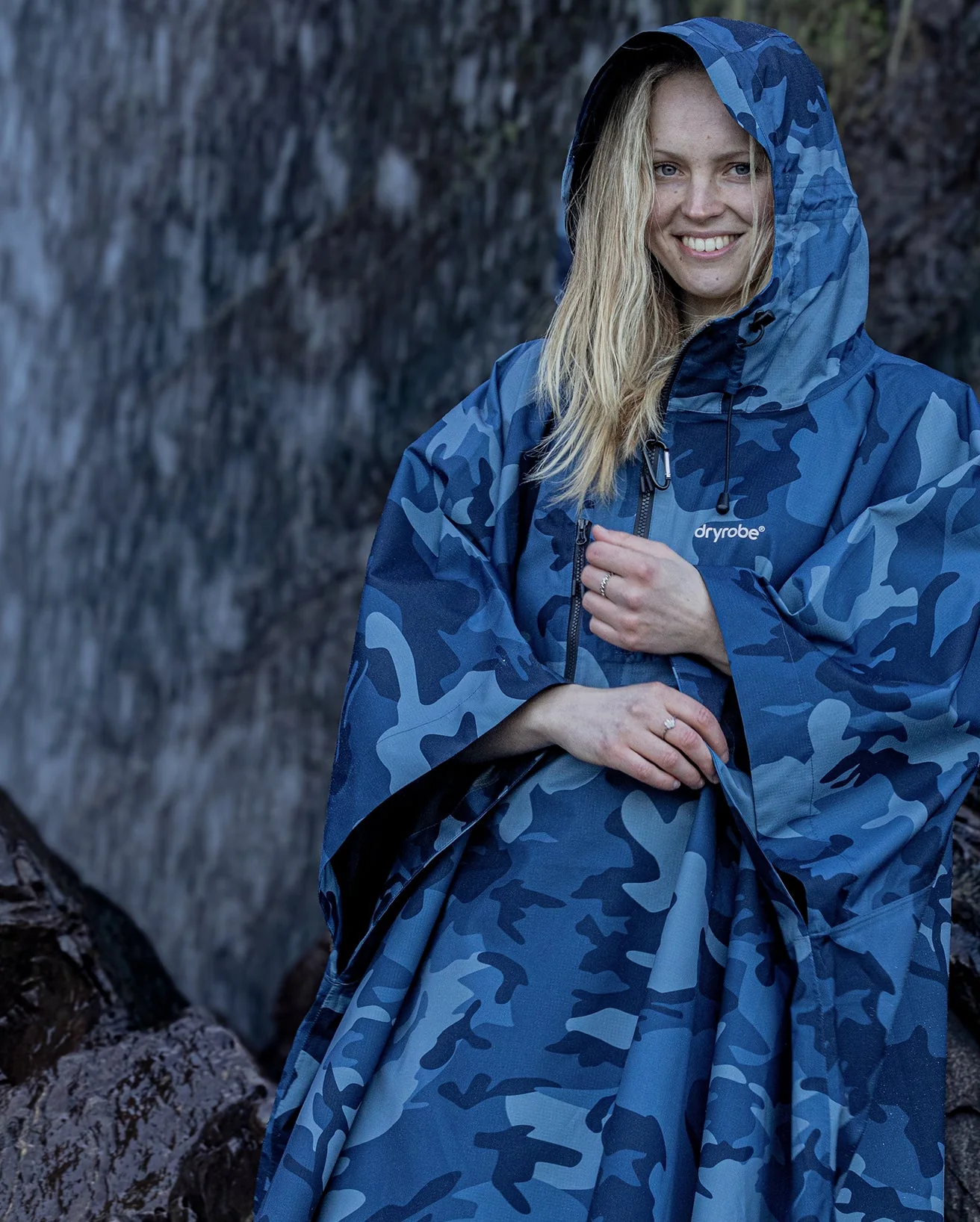 Blue One Size Camo Rainproof Poncho - Image 6