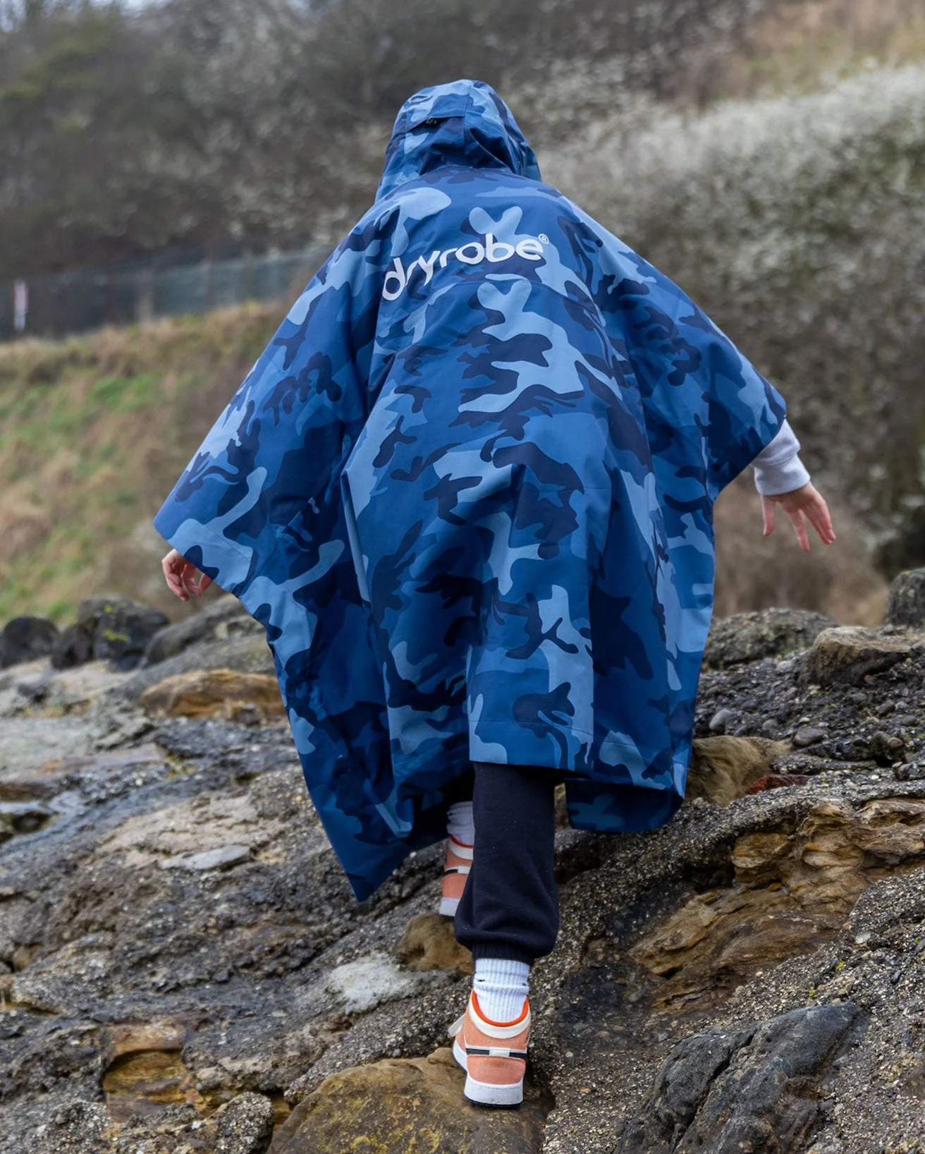 Blue Camo Rainproof Kids Poncho - Image 4
