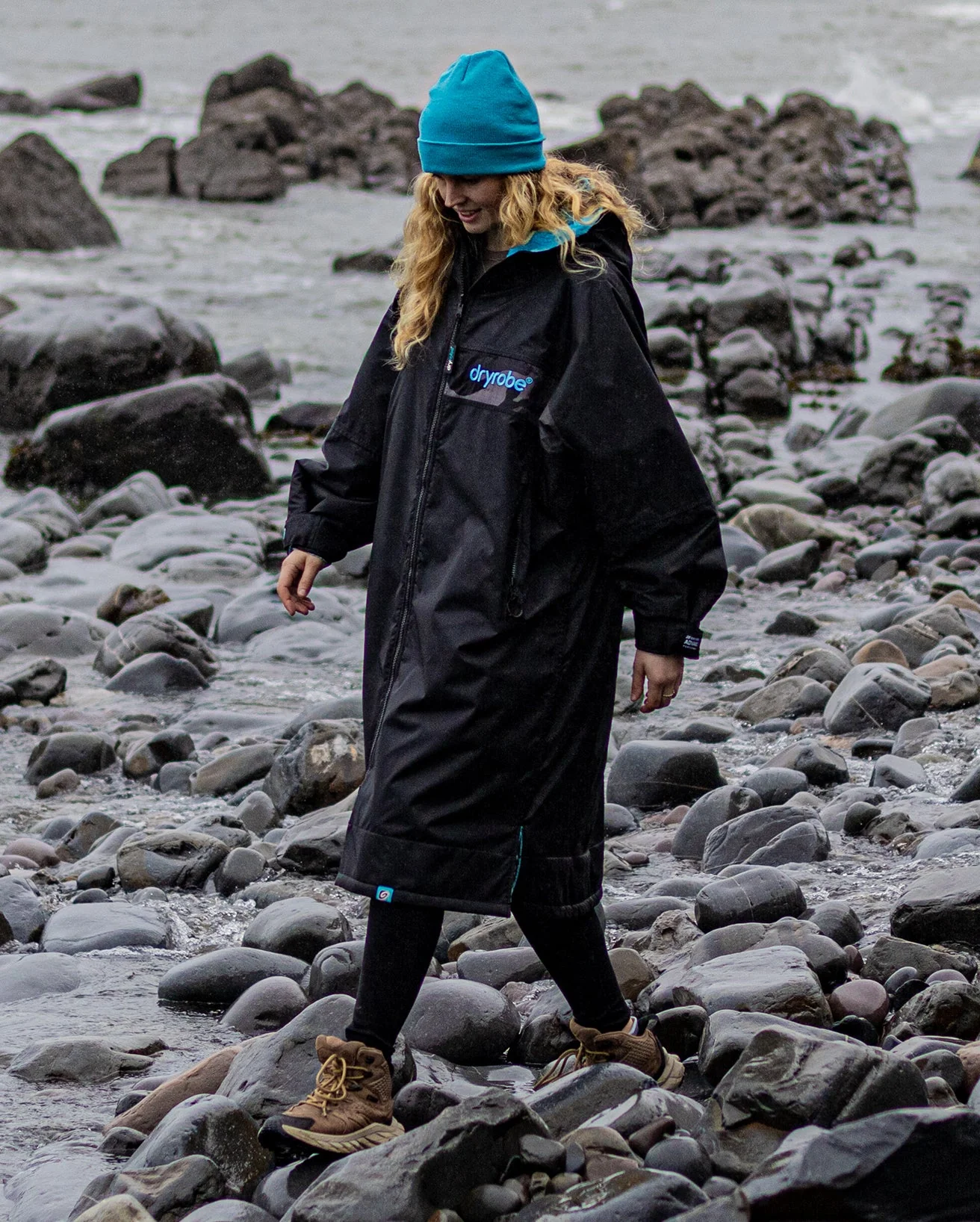 REWORK - Black Blue Camo Advance Changing Robe - Image 5