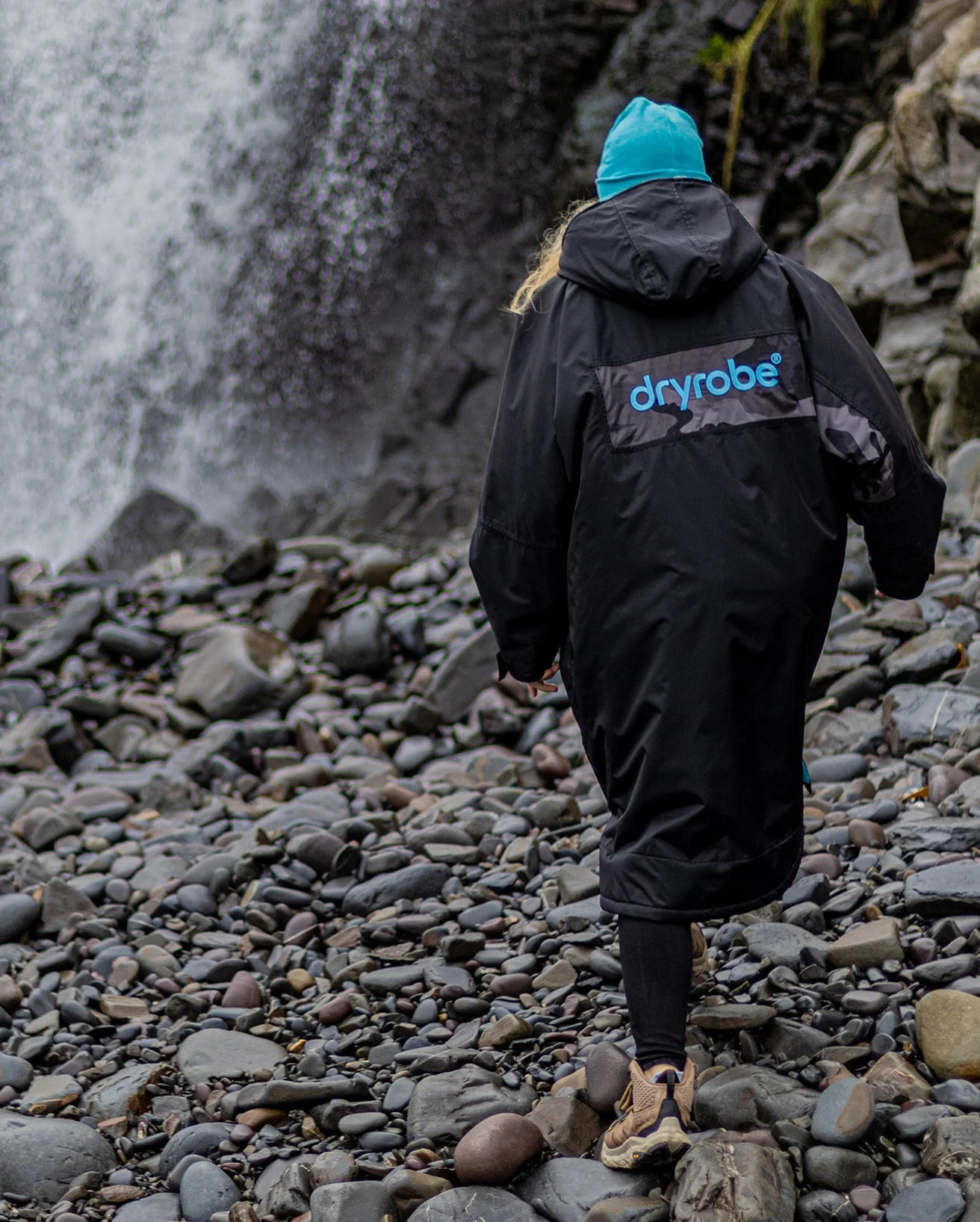 REWORK - Black Blue Camo Advance Changing Robe - Image 6