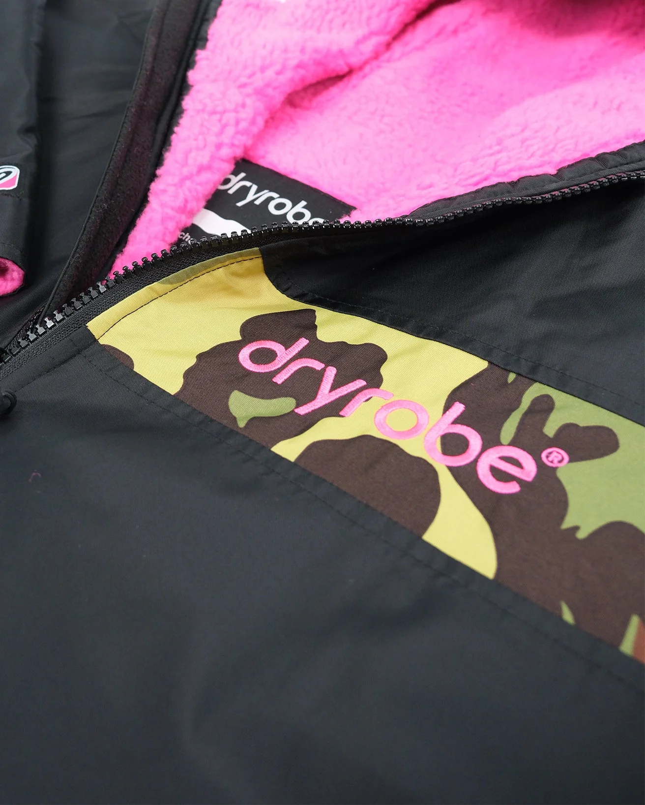 REWORK - Black Pink Camo Easy-Fit Kids Advance Changing Robe - Image 8