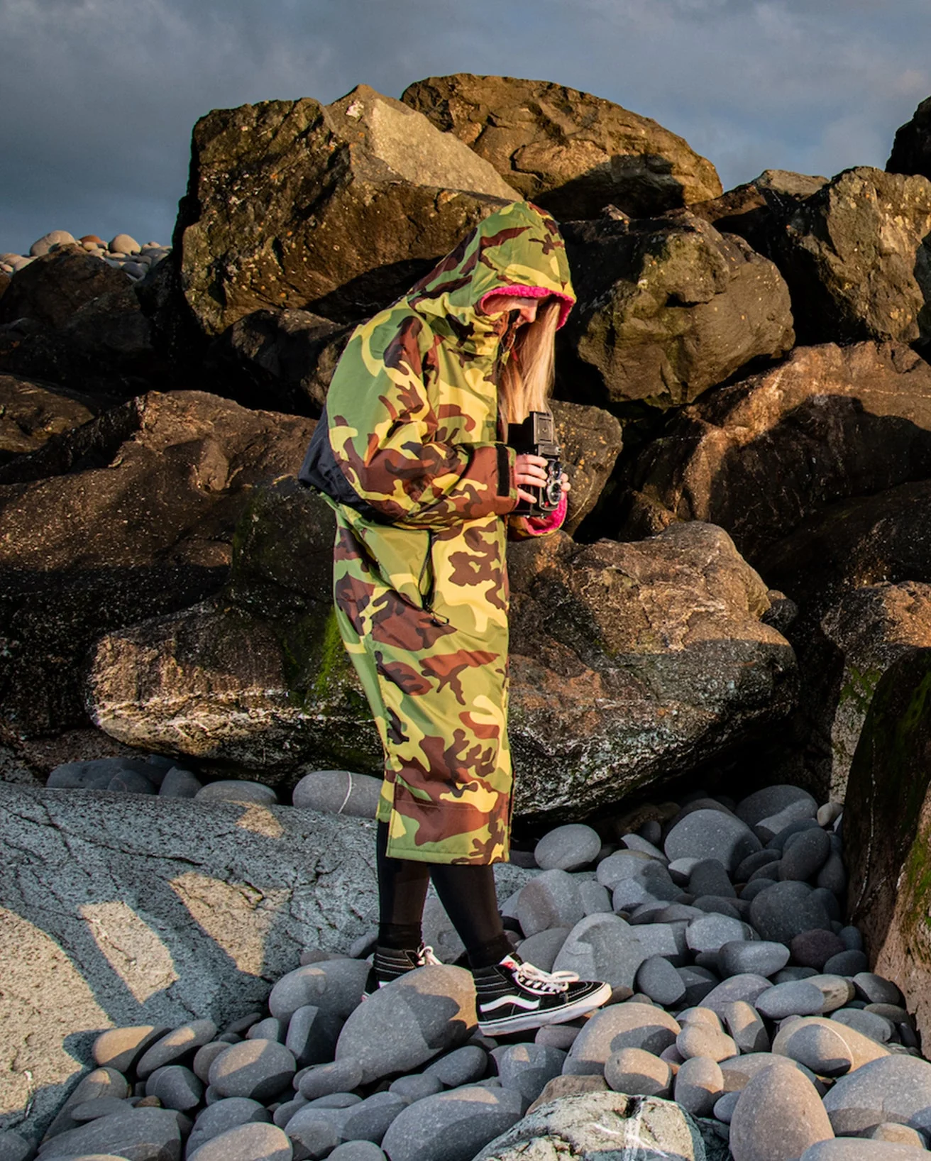REWORK - Camo Pink Black Advance Changing Robe - Image 5