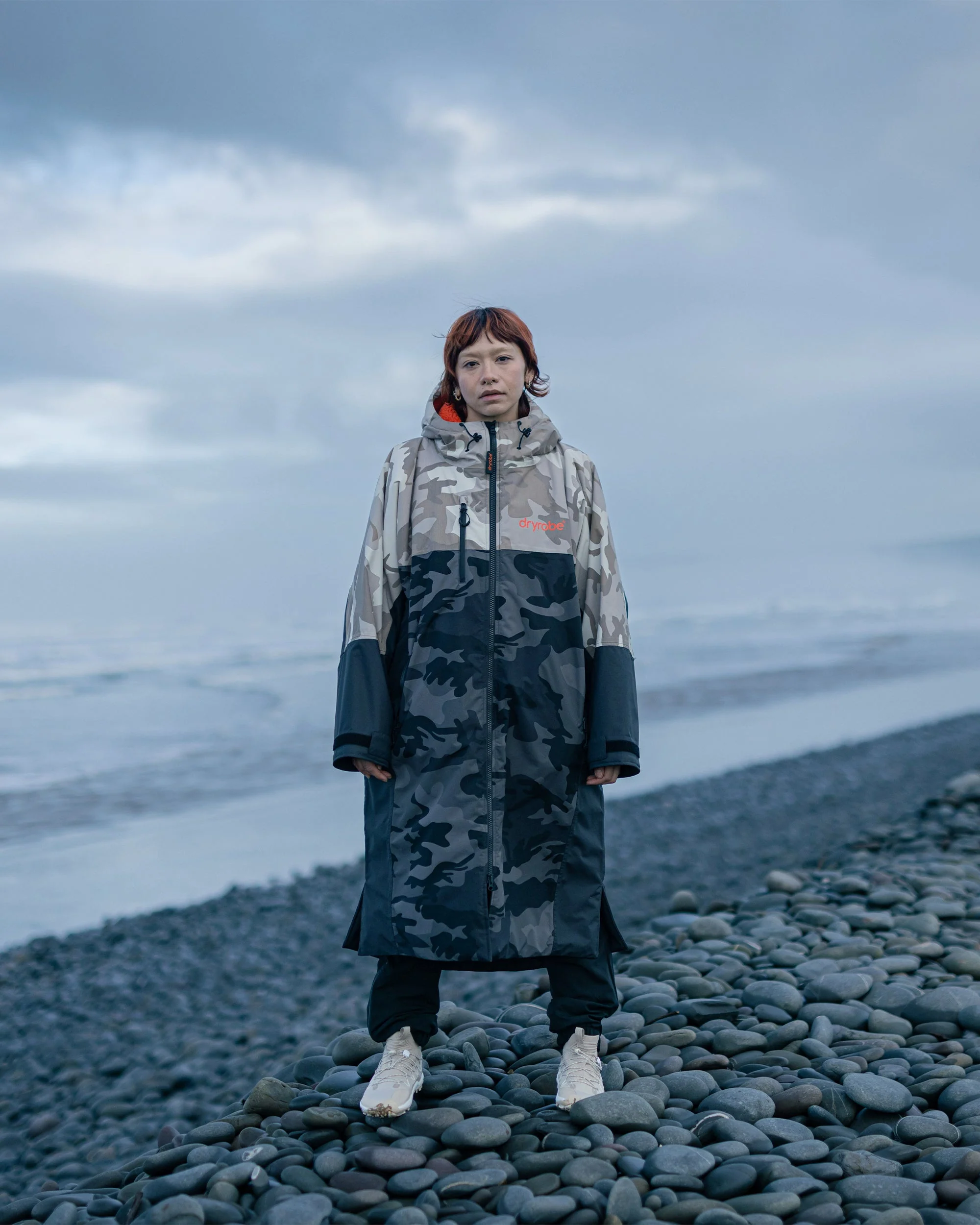 Sand Camo Orange Dryrobe® Nexus - Image 11